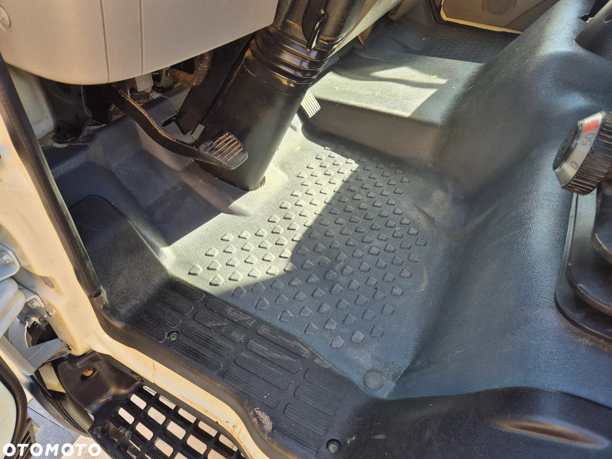 Mitsubishi CANTER 7C18 7500DMC WYWROTKA MEILLER 4.0METRA BLOKADA MOSTU - 26