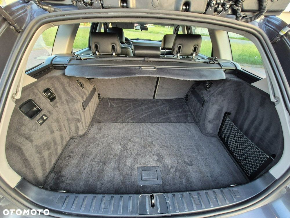 BMW Seria 3 320d - 37