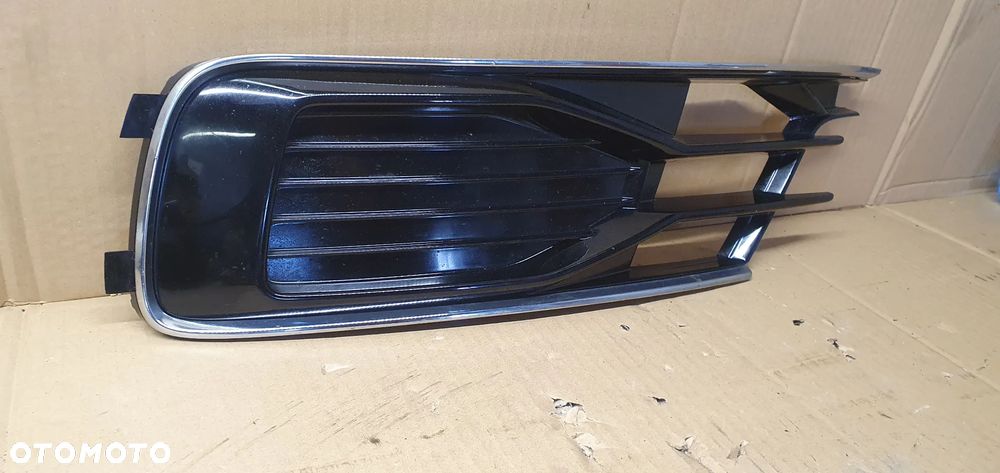 Kratka zderzaka lewy przód przednia lewa Audi A6 C7 Lift 4G0807681AD - 4