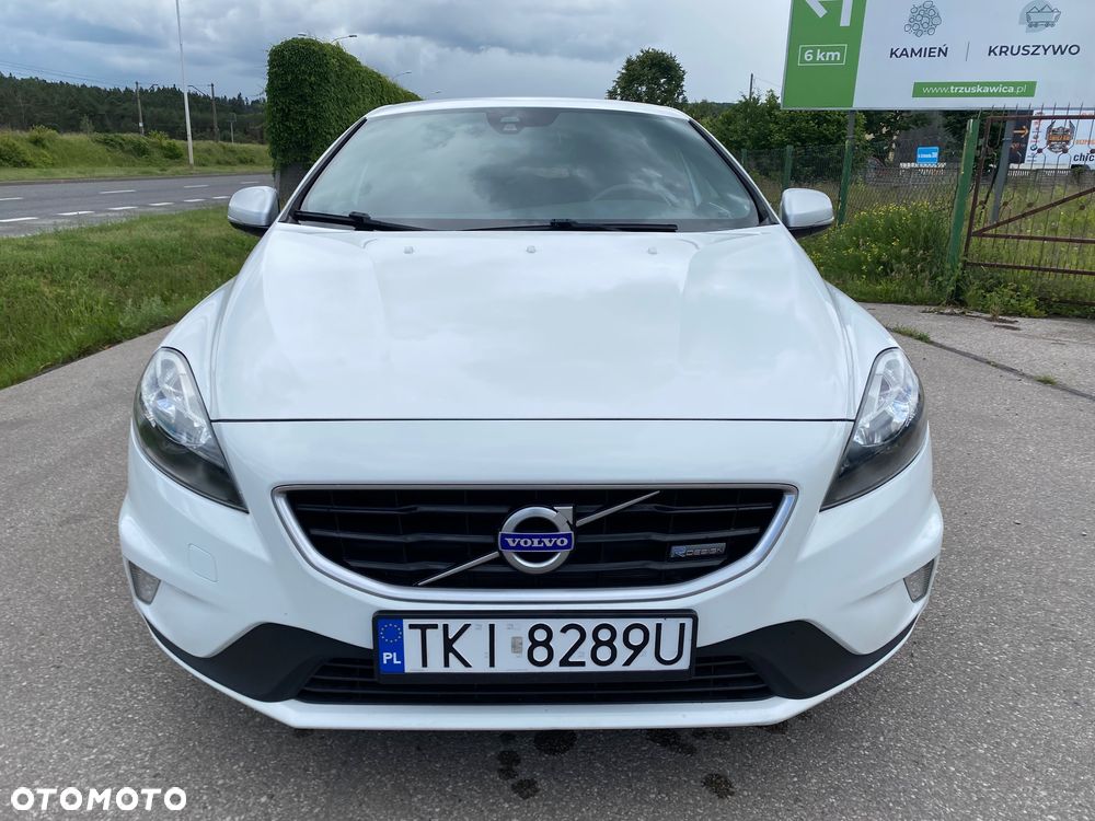 Volvo V40 D2 R Design - 27