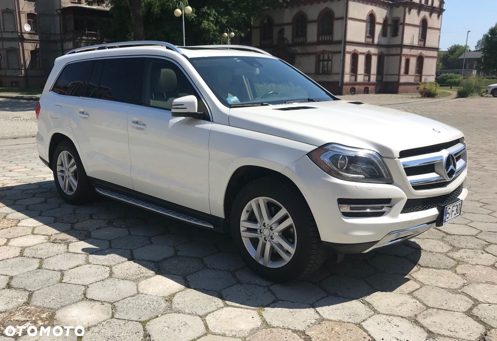 Mercedes-Benz GL 350 BlueTEC 4Matic 7G-TRONIC - 2
