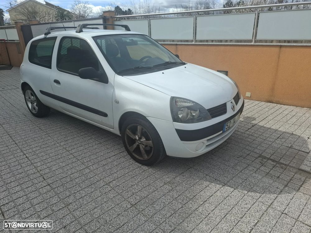 Renault Clio 1.5 dCi Confort - 1