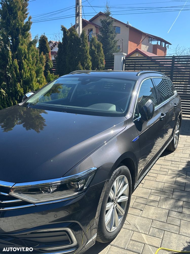 Volkswagen Passat Standard - 4