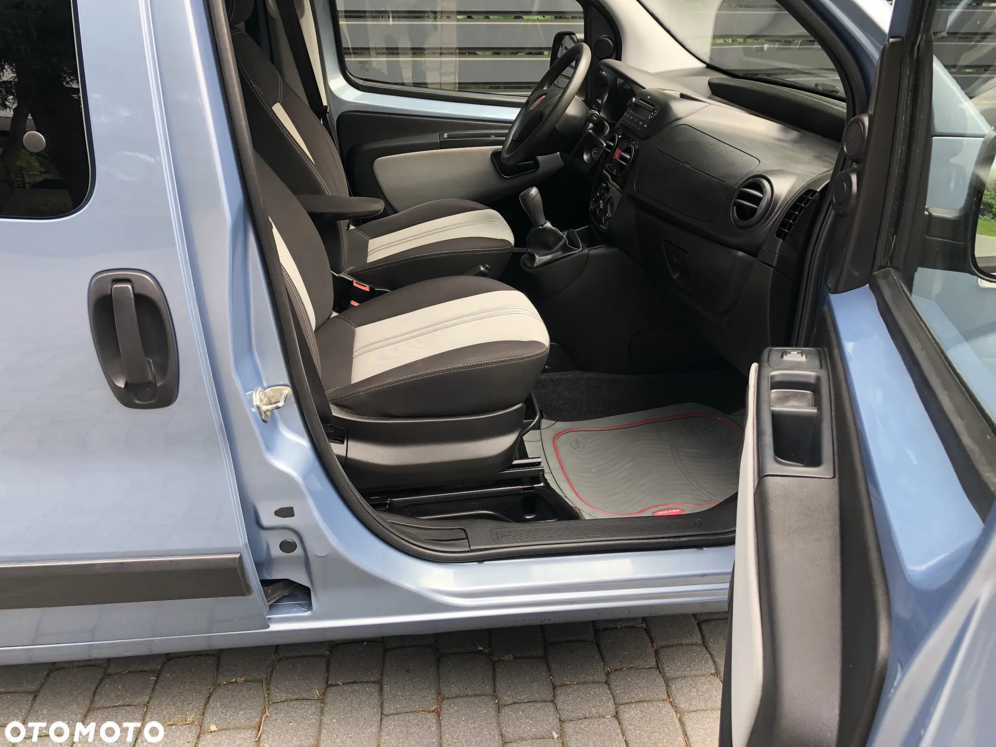 Fiat Qubo - 12