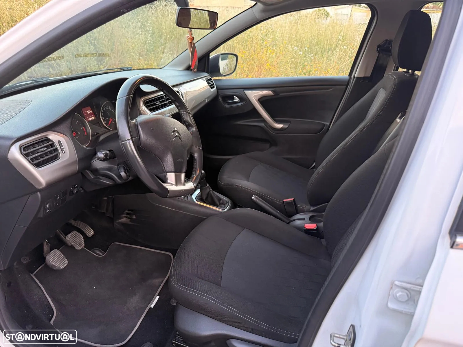 Citroën C-Elysée 1.6 BlueHDi Shine - 9