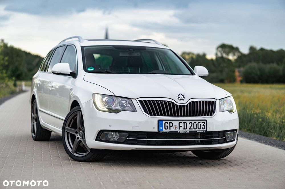 Skoda Superb 2.0 TDI L&K DSG - 5