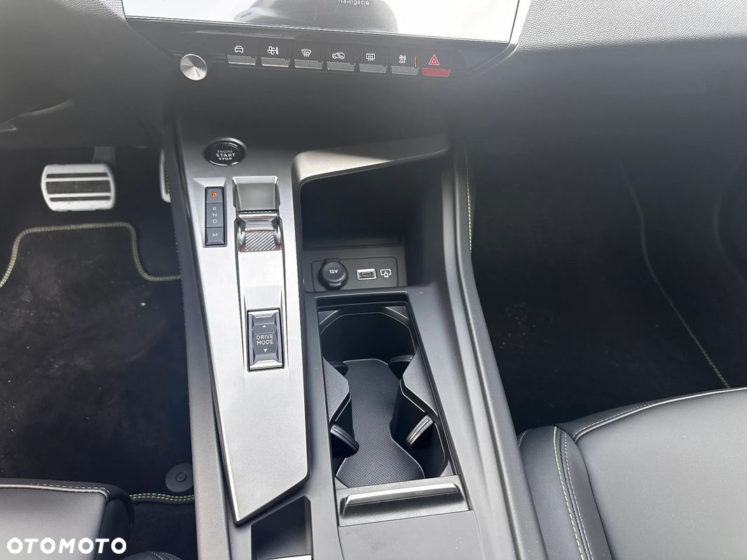 Peugeot 308 1.5 BlueHDi GT S&S EAT8 - 12