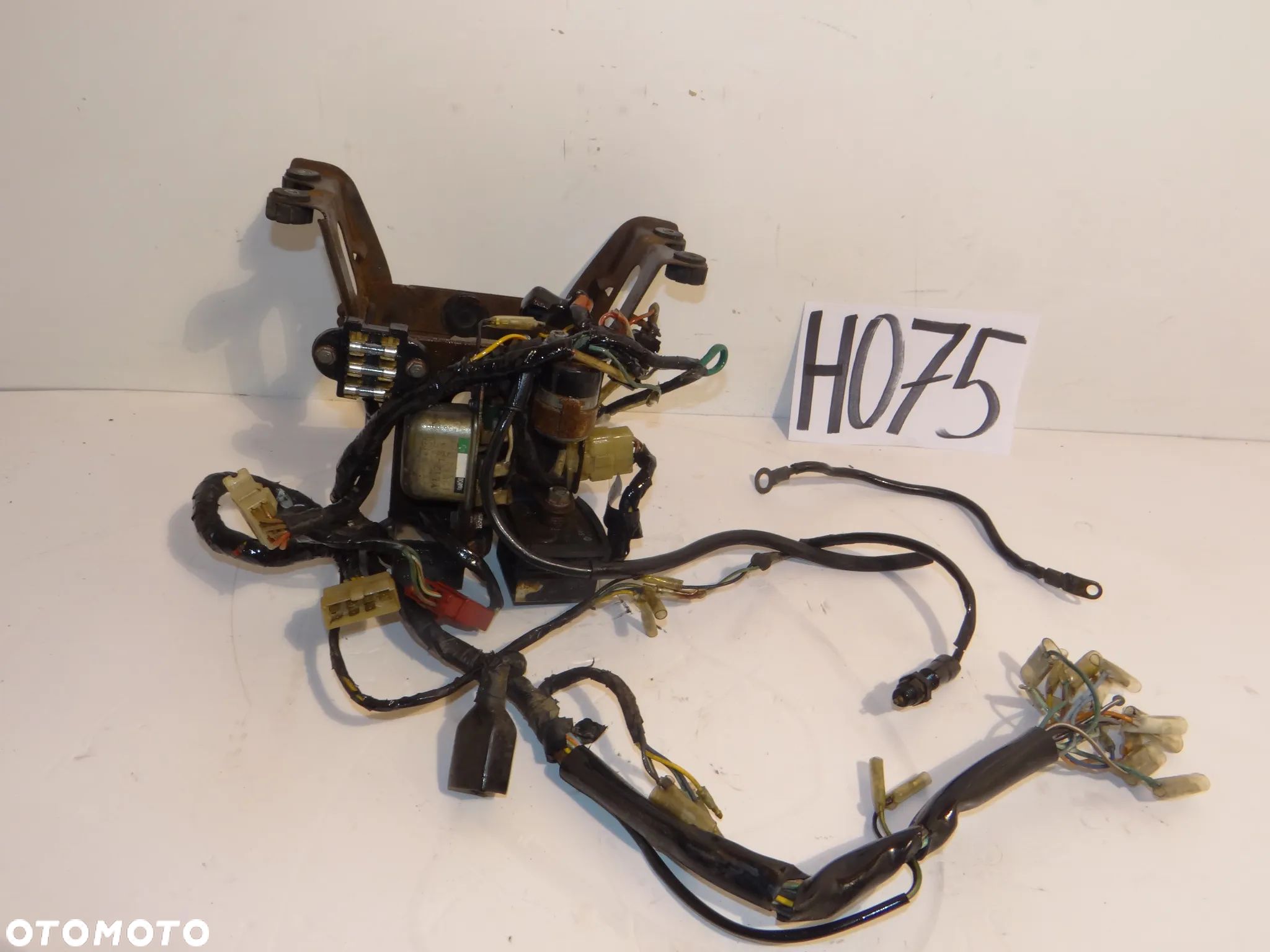 HONDA CB 750 FOUR 1971-1975 r. 1NSTALACJA ELEKTRYCZNA KOMPLETNA 100 % SPRAWNA H075 - 1