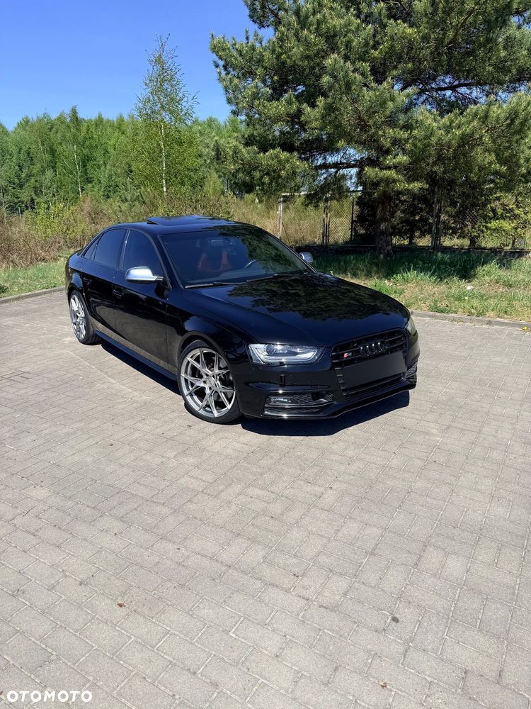 Audi S4 Limousine - 1