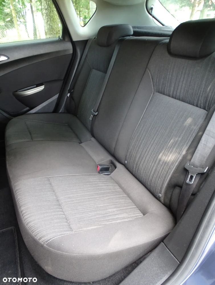 Opel Astra 1.7 CDTI Enjoy - 18