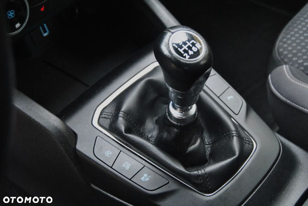 Ford Focus - 13