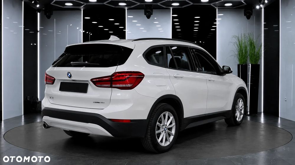 BMW X1 sDrive18i - 5