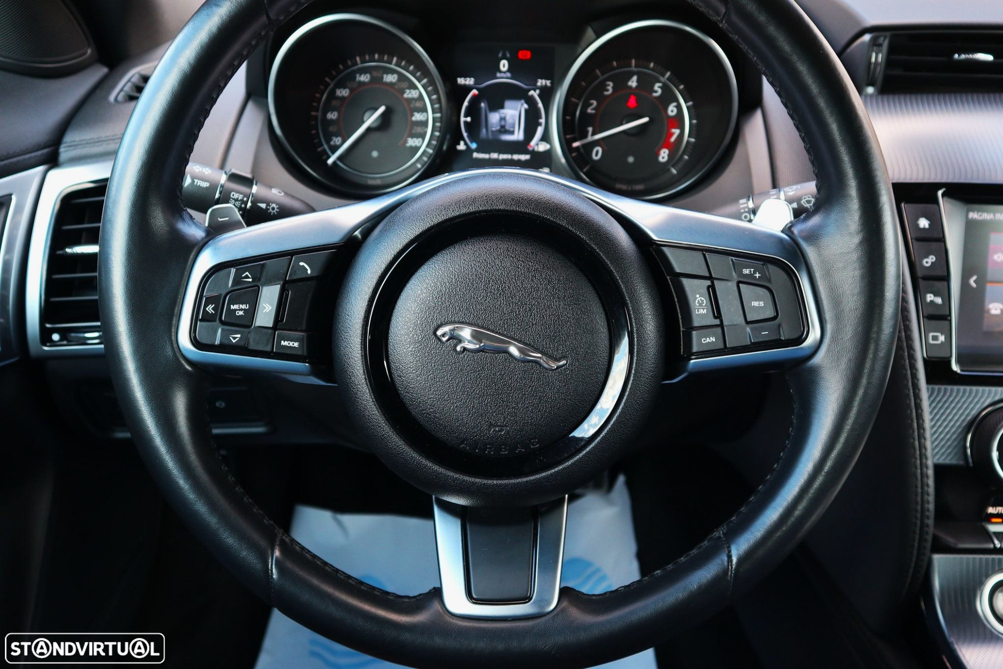Jaguar F-Type 2.0 i4 R-Dynamic - 27