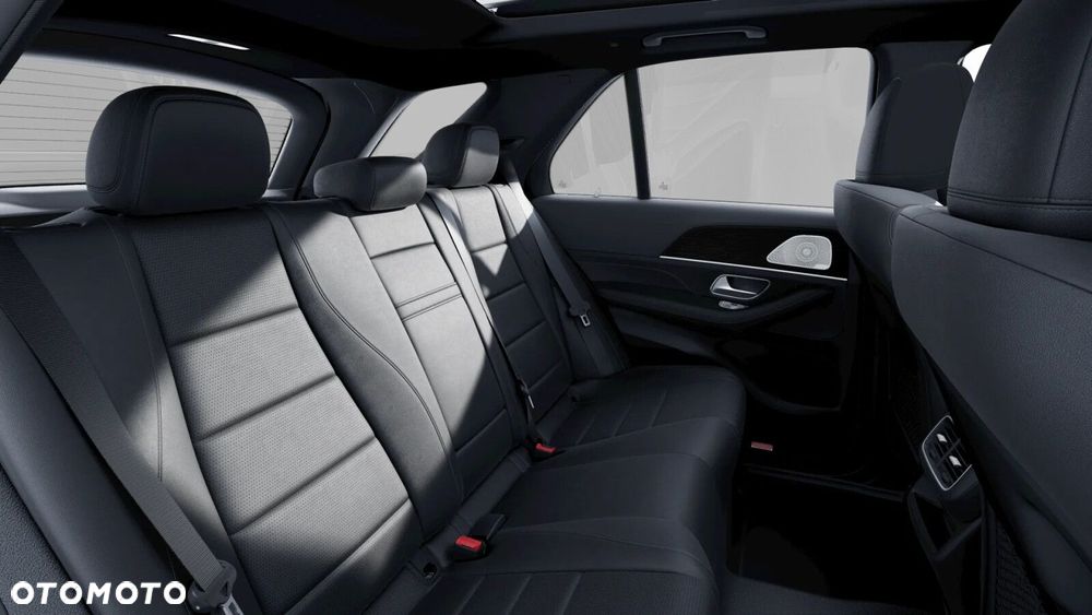 Mercedes-Benz GLE - 27