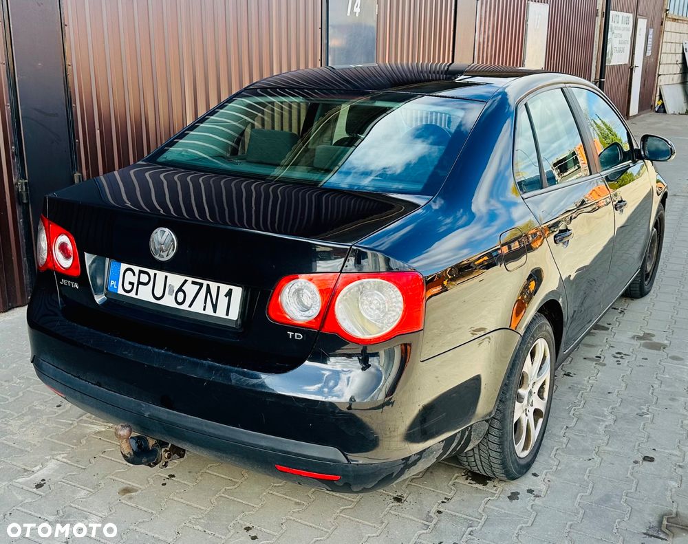Volkswagen Jetta 1.9 TDI Comfortline - 13