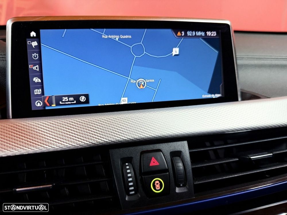 BMW X1 25 e xDrive Pack M - 12