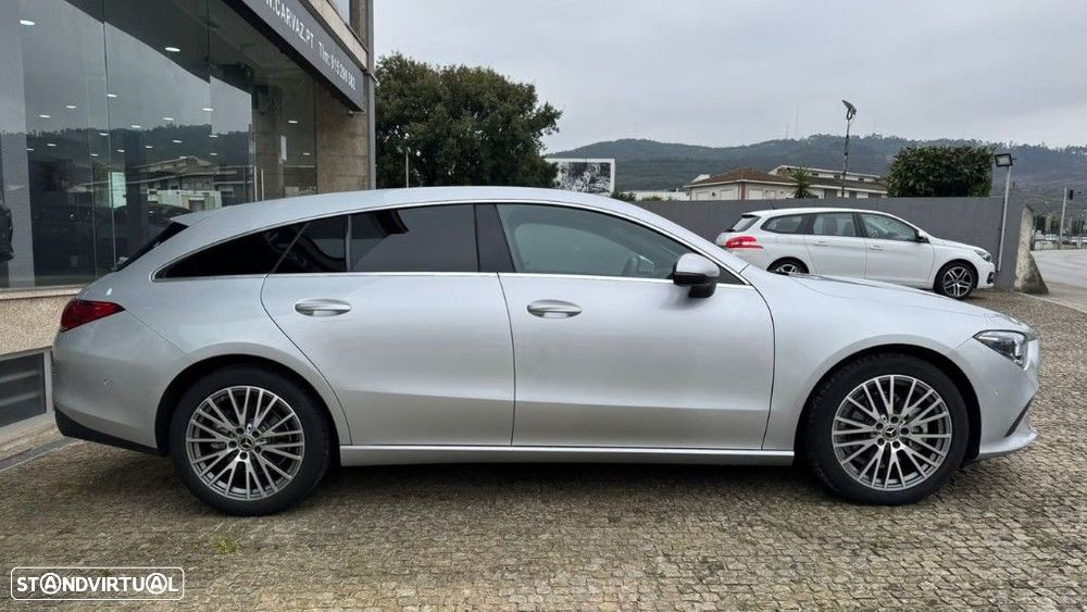 Mercedes-Benz CLA 200 - 4