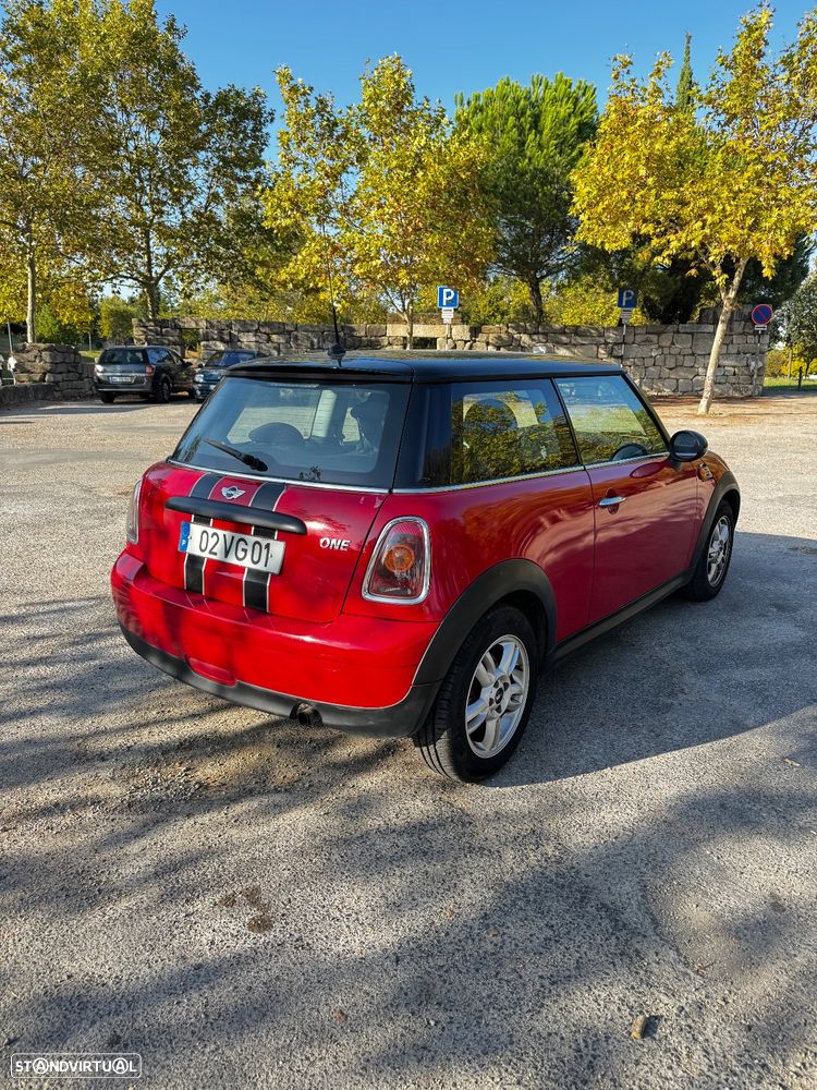 MINI 3 Portas One - 7