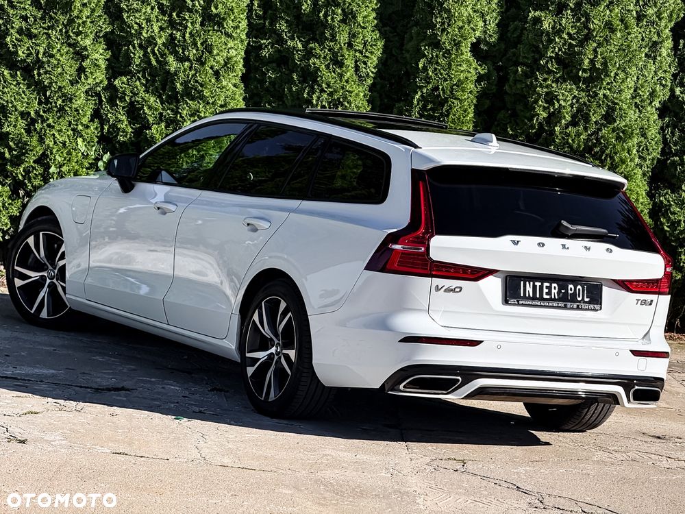 Volvo V60 T8 AWD Recharge Geartronic RDesign - 18