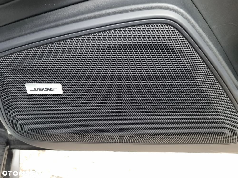 Porsche Panamera 4S Executive - 25