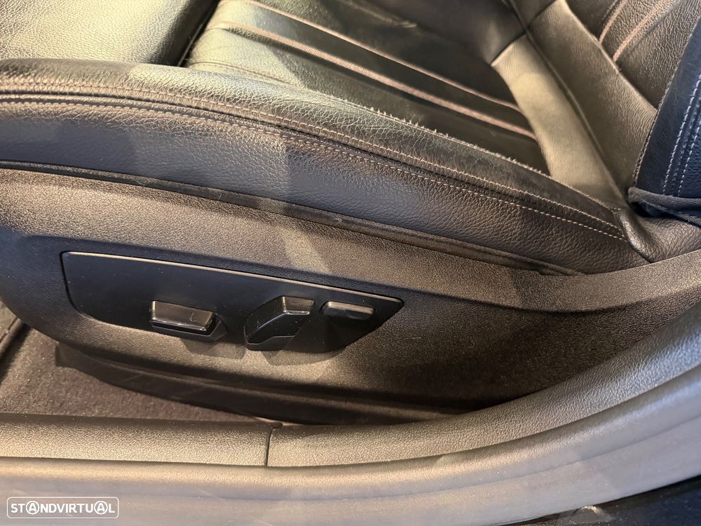 BMW 520 d Pack Desportivo M Auto - 20