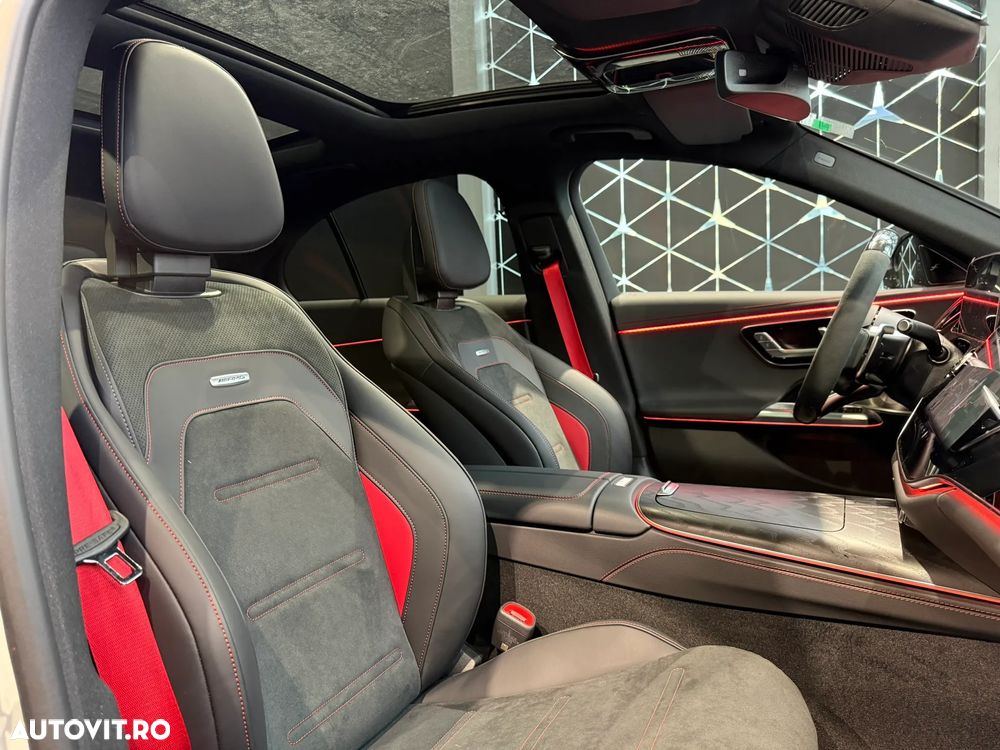 Mercedes-Benz E 53 AMG Hybrid 4Matic+ AMG SPEEDSHIFT TCT 9G - 12