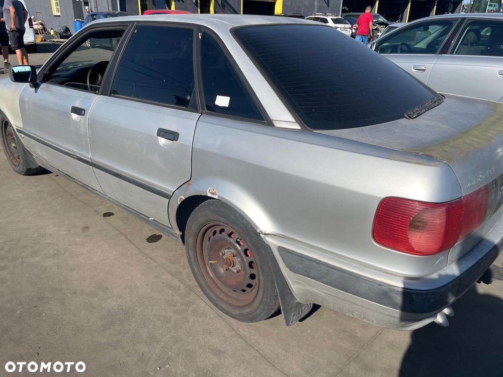 Audi 80 NA CZĘŚCI Kolor: LY7T - 2
