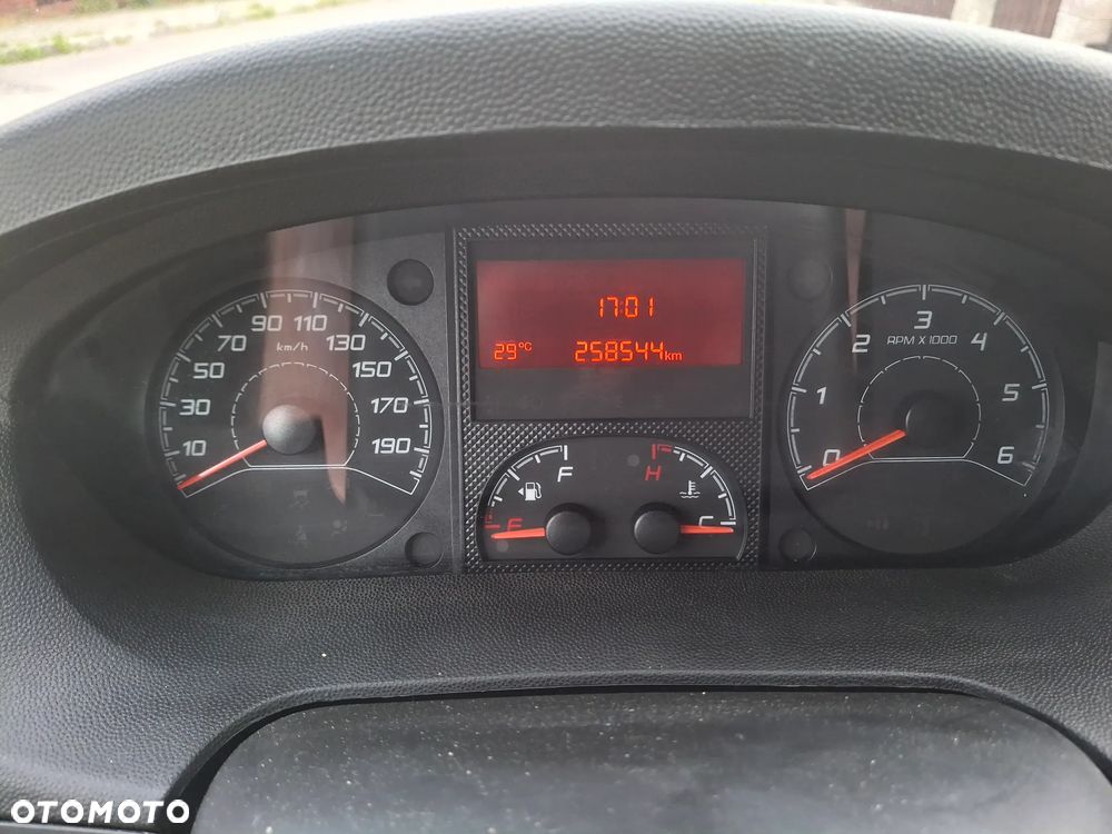 Peugeot Partner 1.6 BlueHDi Active - 10