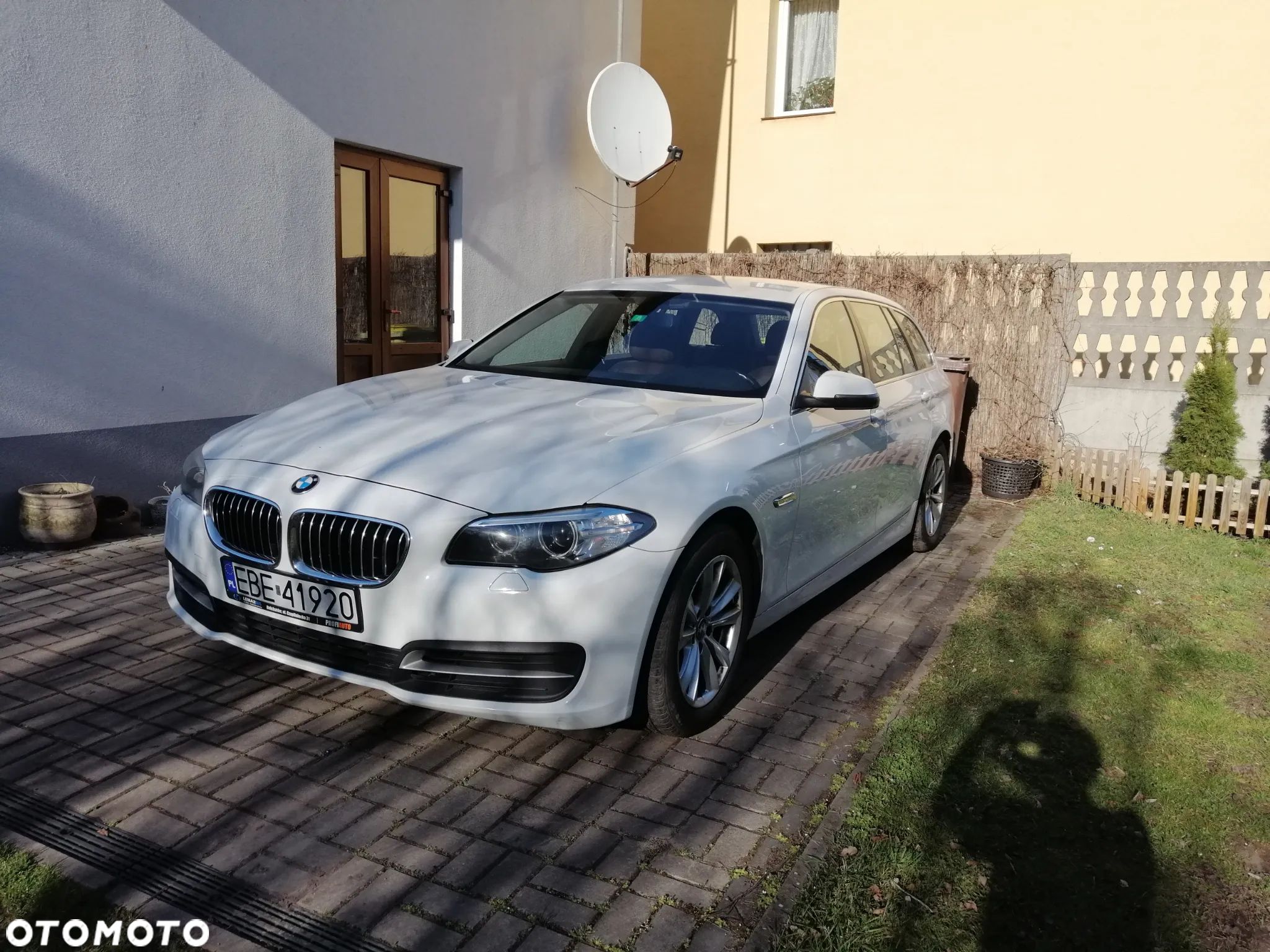BMW Seria 5 520d Touring - 1