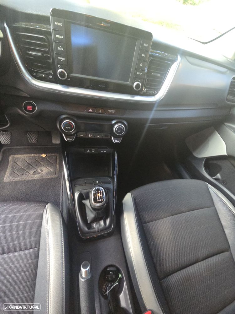 Kia Stonic 1.0 T-GDI Drive - 22