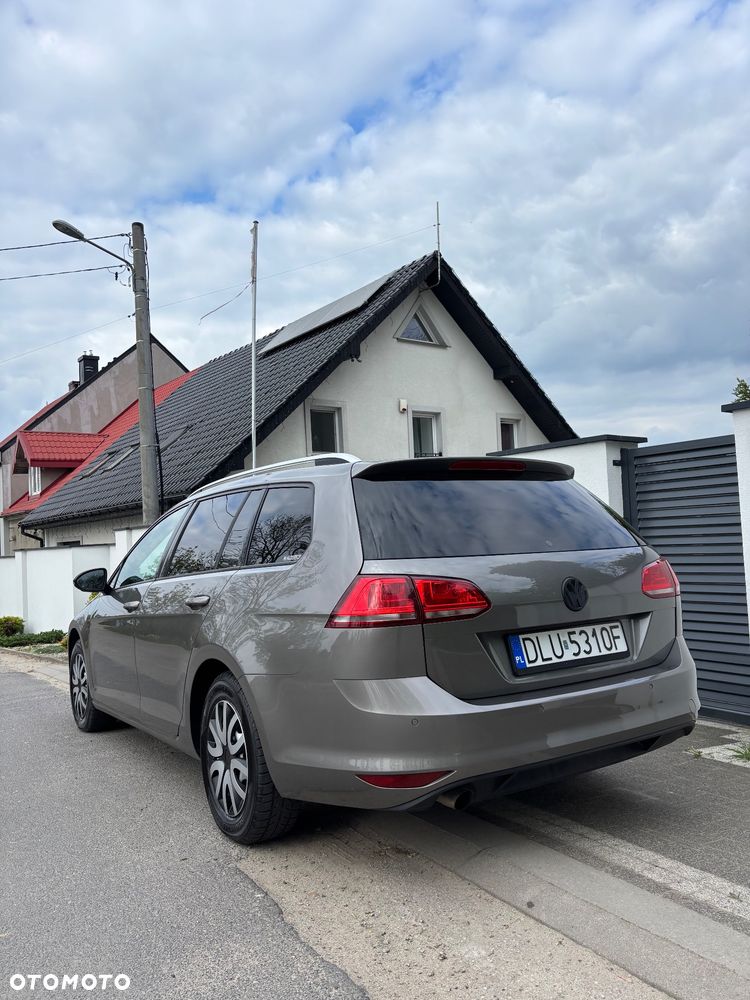 Volkswagen Golf 1.2 TSI BMT Trendline - 4