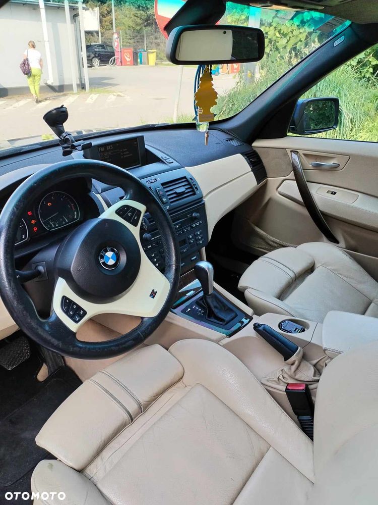 BMW X3 - 11