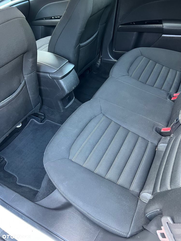 Ford Mondeo - 10
