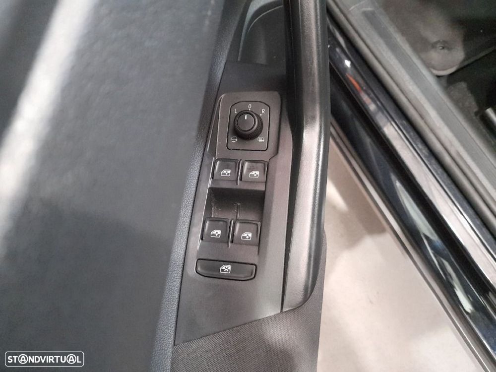 VW Taigo 1.0 TSI Urban - 13