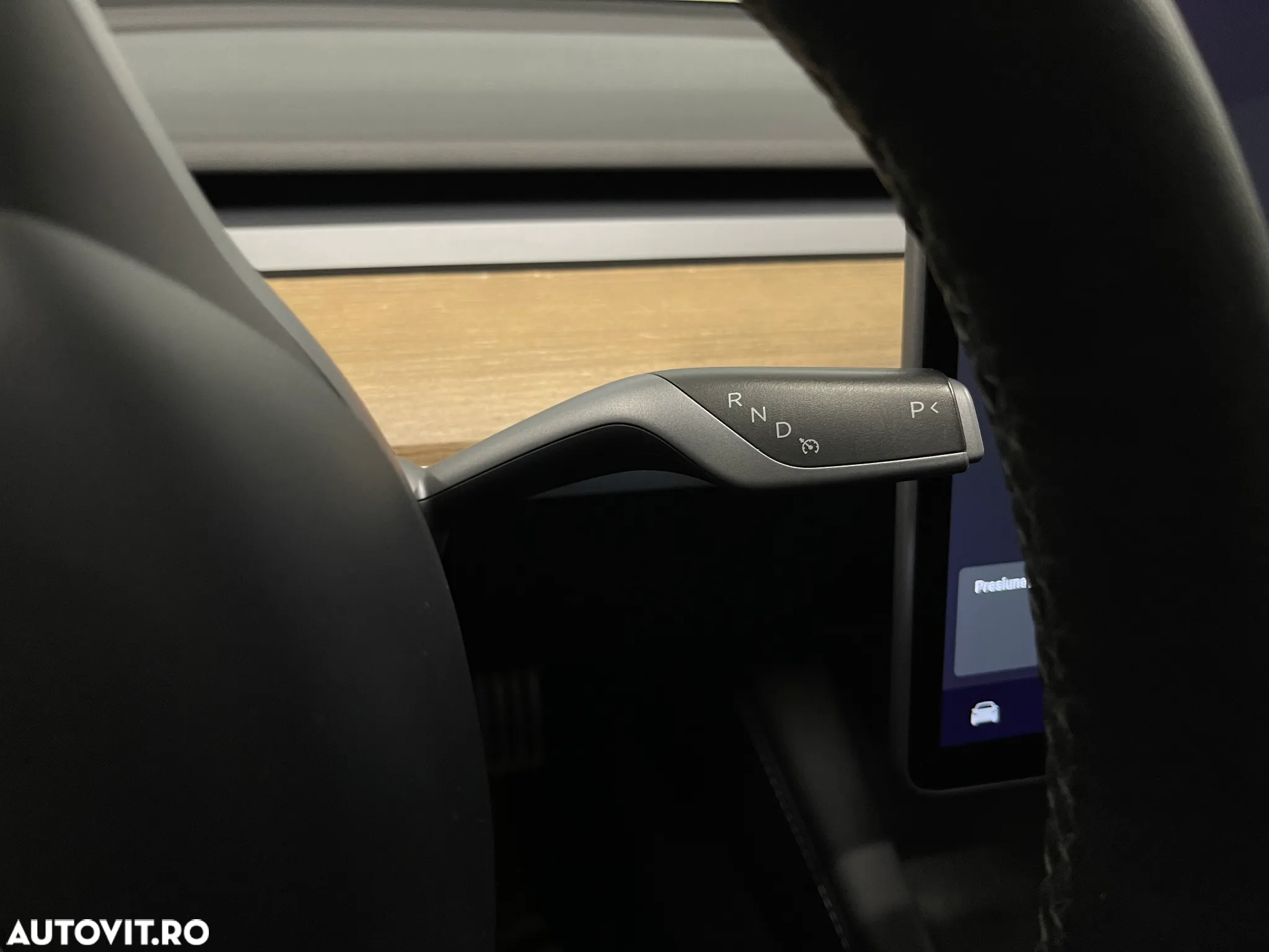 Tesla Model 3 Performance - 27