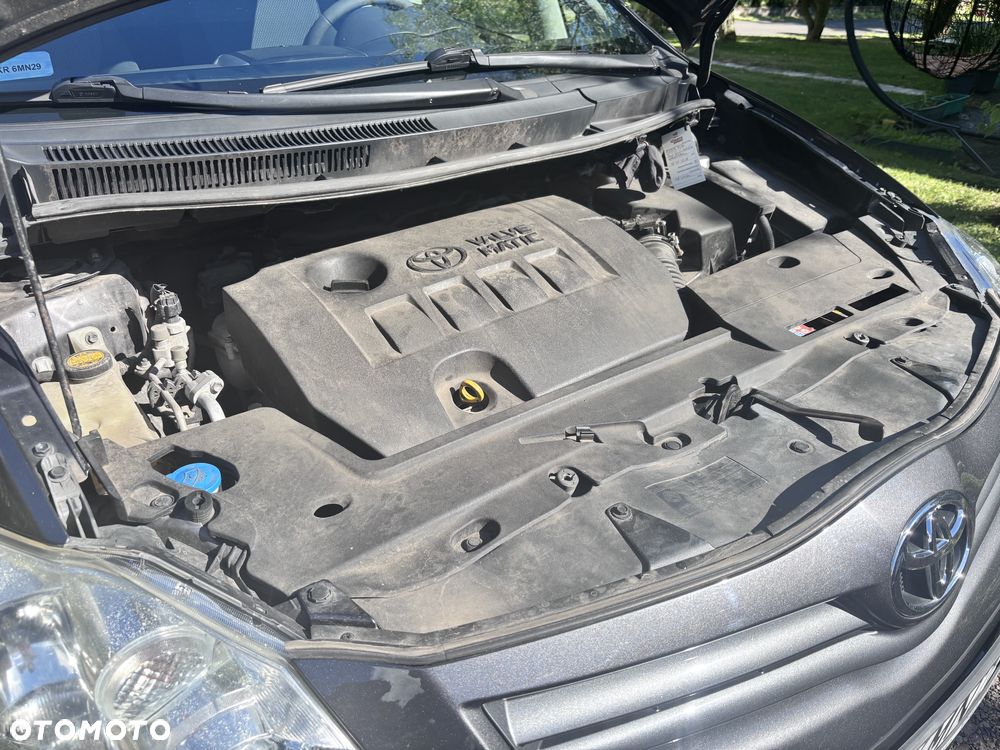 Toyota Auris 1.6 2010 - 5