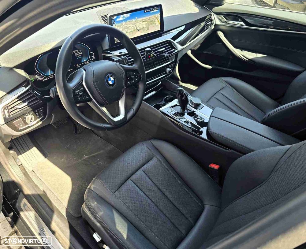 BMW 530 e - 8