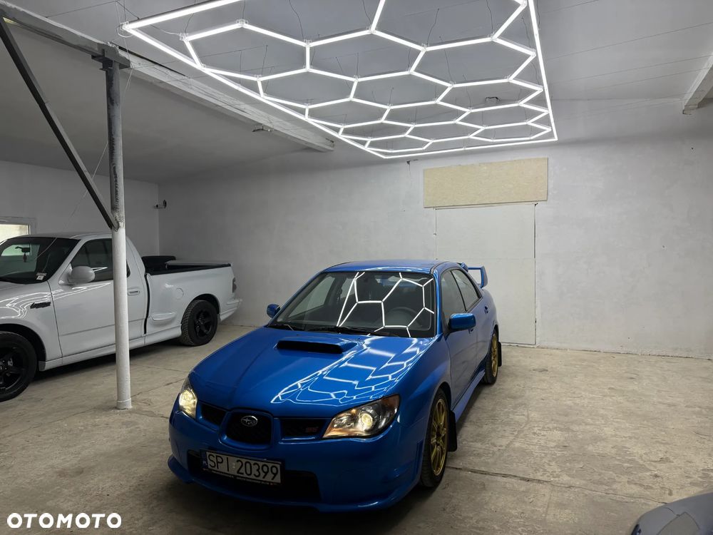 Subaru Impreza 2.5 STI - 12