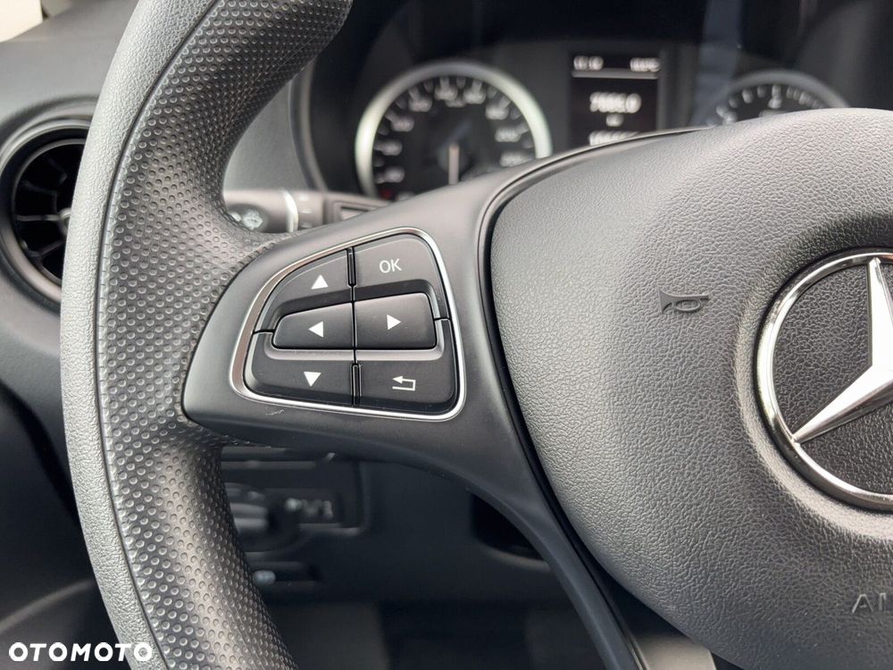 Mercedes-Benz Vito - 17