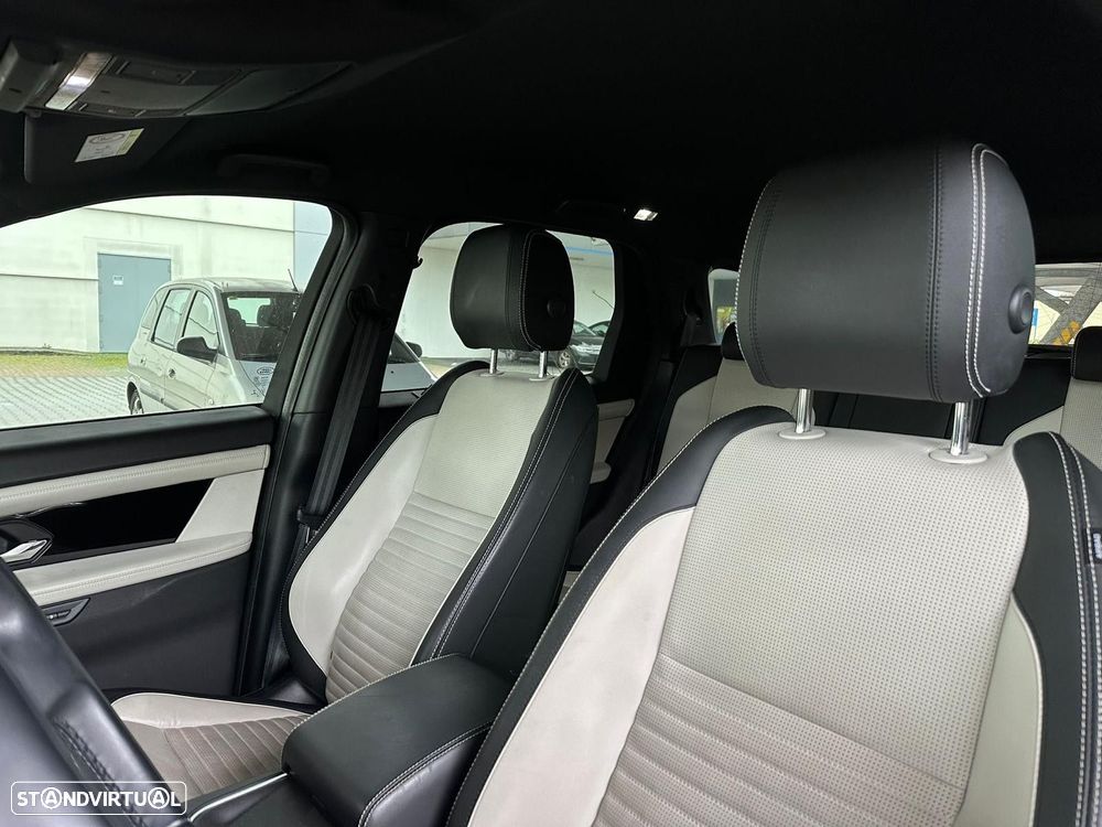 Land Rover Discovery Sport P300e R-Dynamic - 7