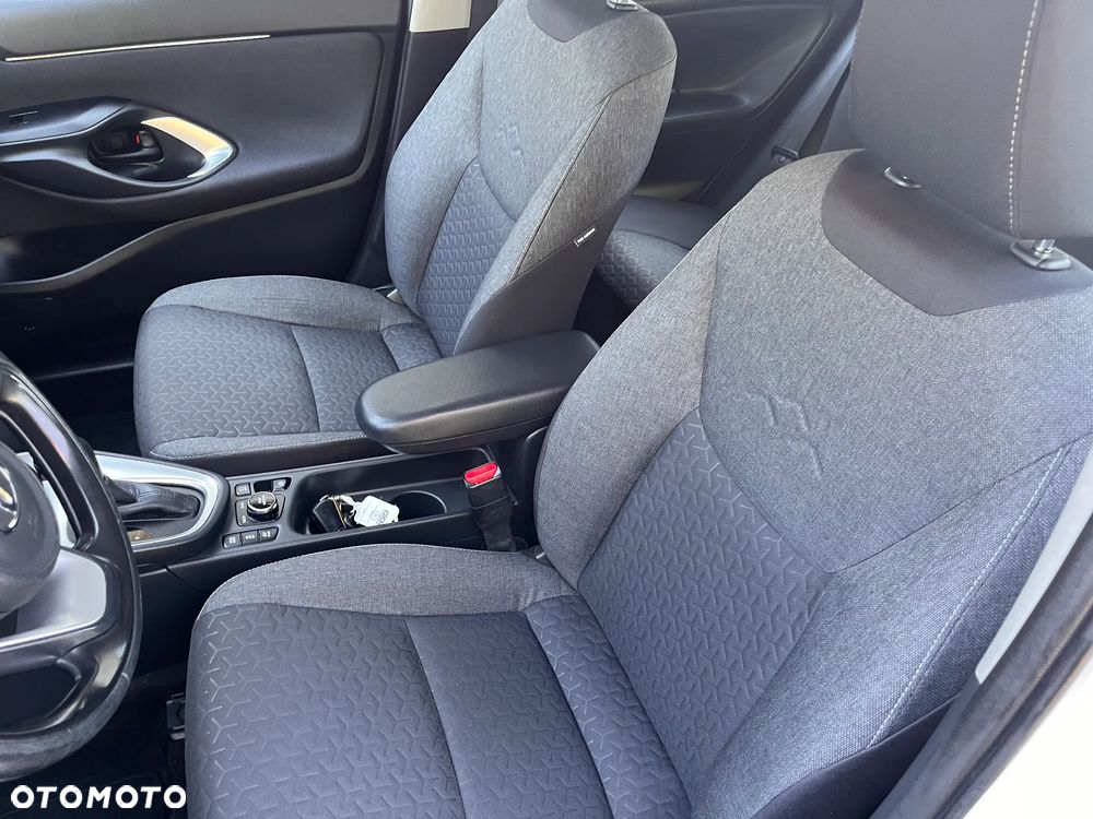 Toyota Yaris Cross 1.5 VVT-i AWD-i Comfort - 17