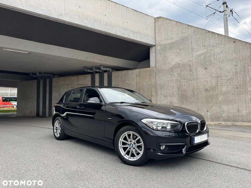 BMW Seria 1 116i - 13