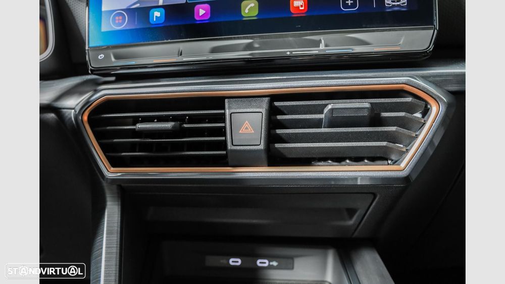 Cupra Leon ST 1.5 eTSI DSG - 13