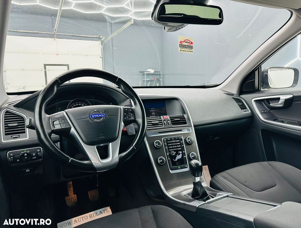 Volvo XC 60 D3 Momentum - 21