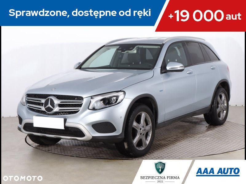 Mercedes-Benz GLC - 1