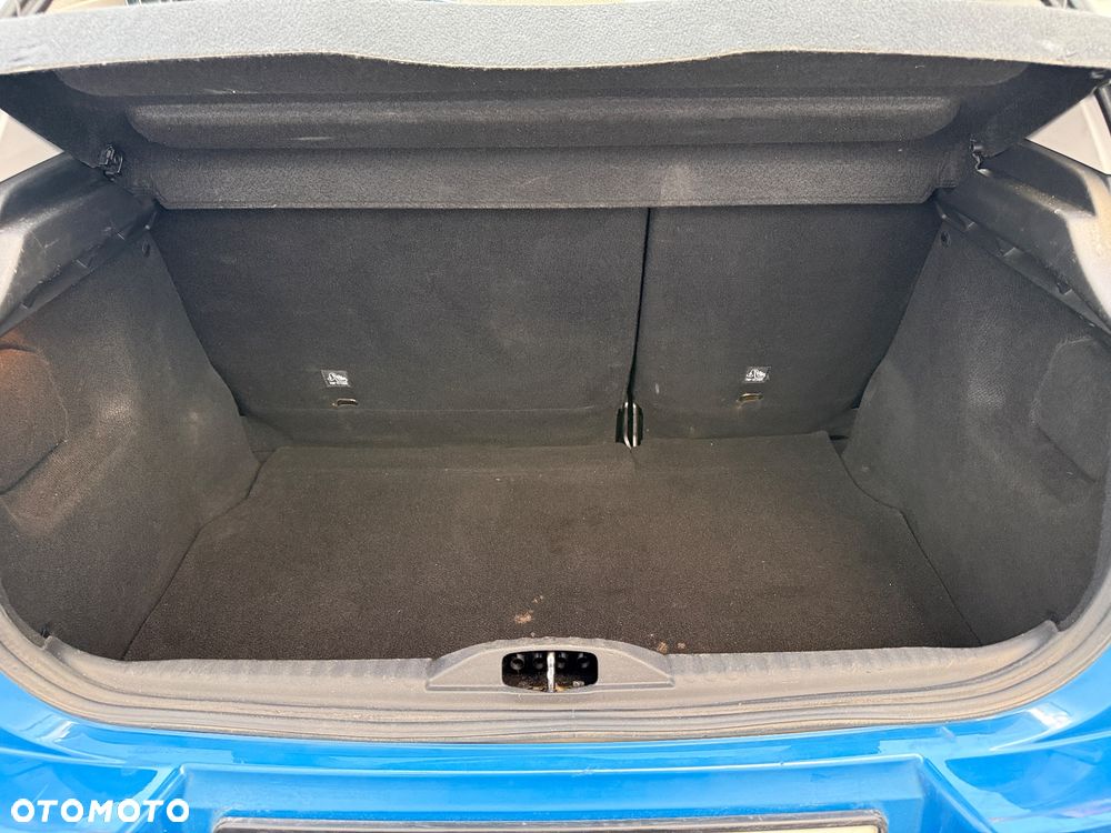 Citroën C3 Pure Tech 82 SHINE - 28