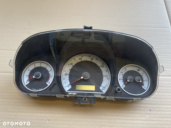 KIA CEED I 1.4 16V 2007-2012 LICZNIK ZEGARY 94001-1H010
