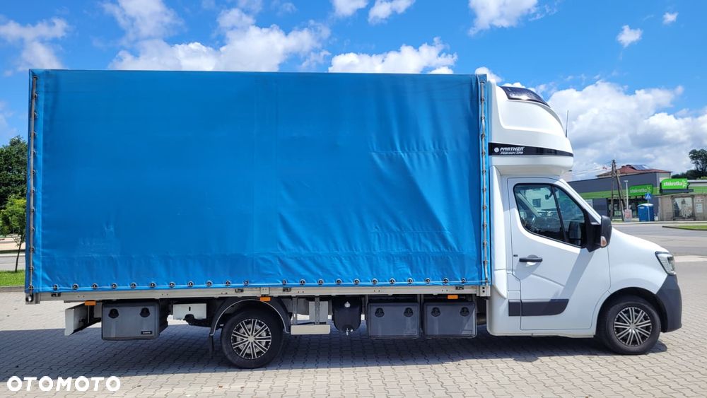 Renault Master - 3