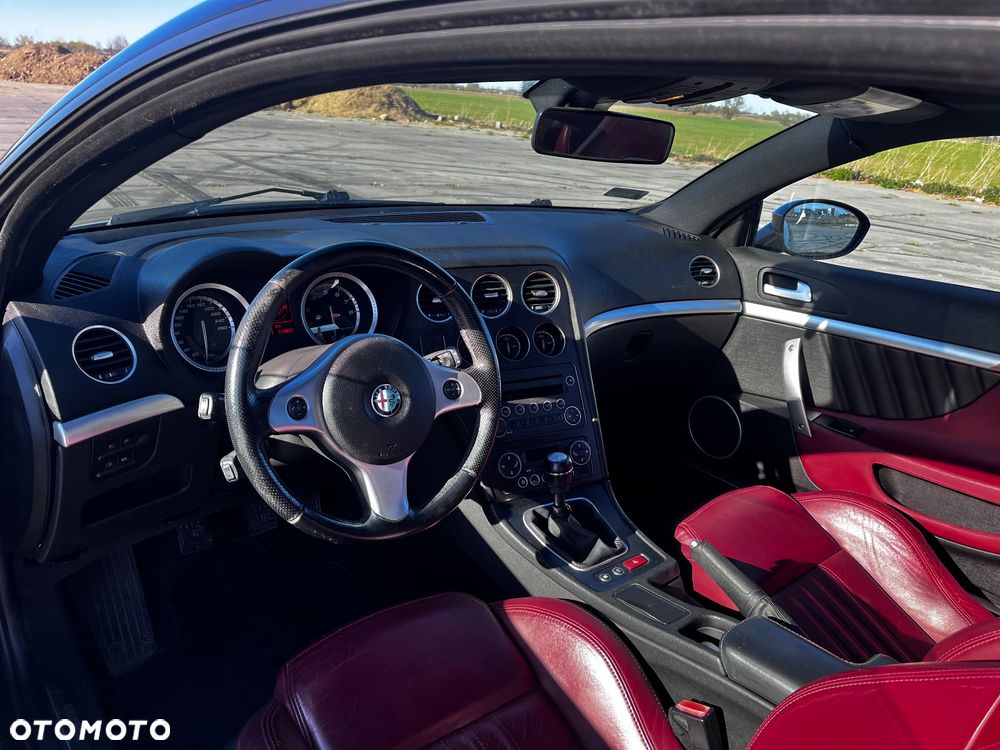 Alfa Romeo Brera 2.2JTS - 8