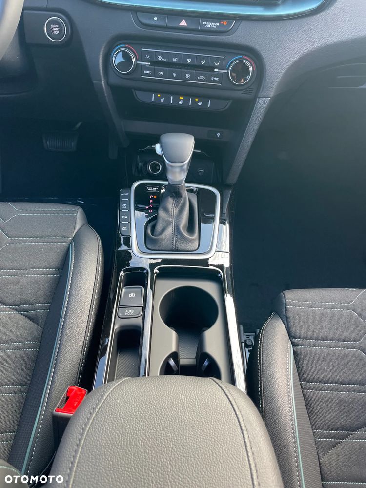 Kia XCeed 1.6 T-GDI Tribute DCT - 13